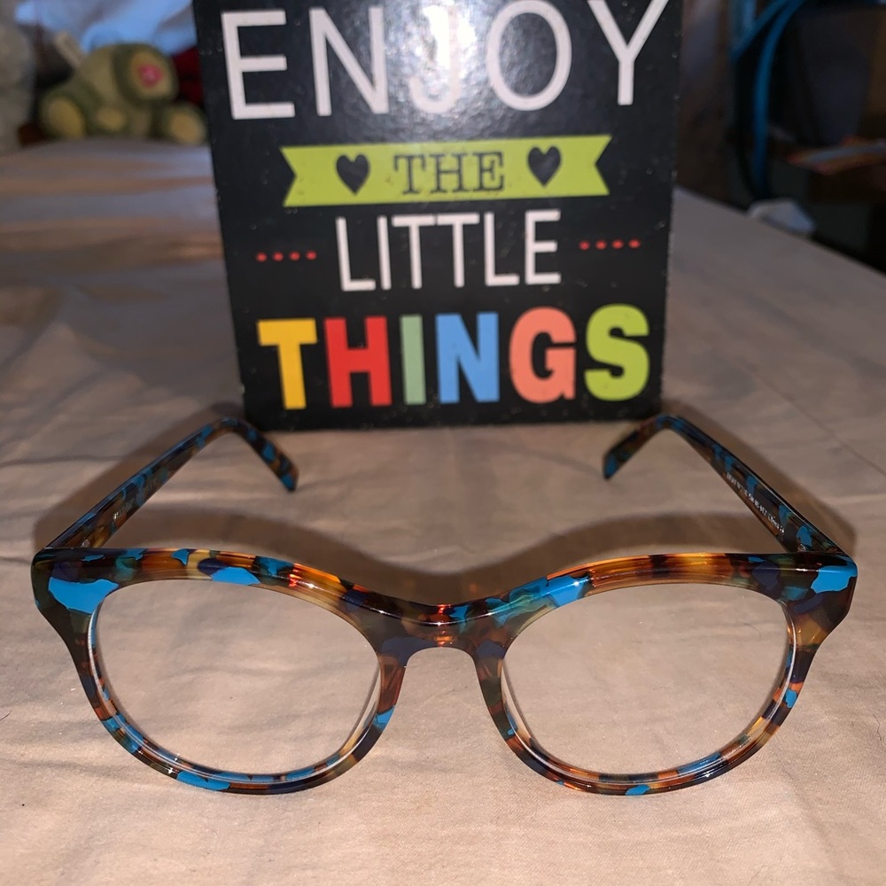 Eye glasses